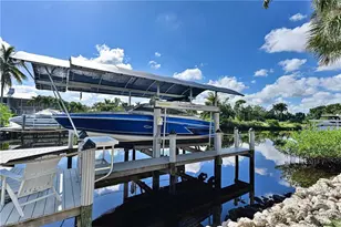 27191 Del Ln, Bonita Springs, FL 34135 - Photo 37