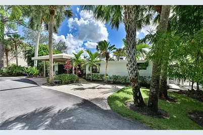 27191 Del Ln, Bonita Springs, FL 34135 - Photo 3