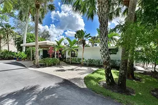 27191 Del Ln, Bonita Springs, FL 34135 - Photo 3