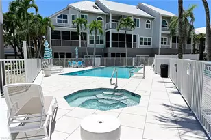 117 Barefoot Cir, Bonita Springs, FL 34134 - Photo 5