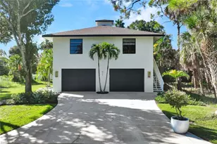 746 Park Ave, Naples, FL 34110 - Photo 23