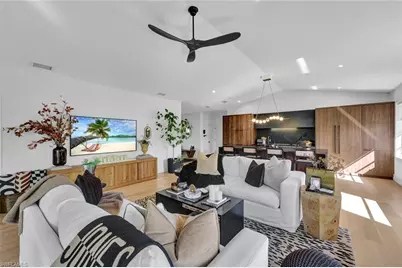 746 Park Ave, Naples, FL 34110 - Photo 1