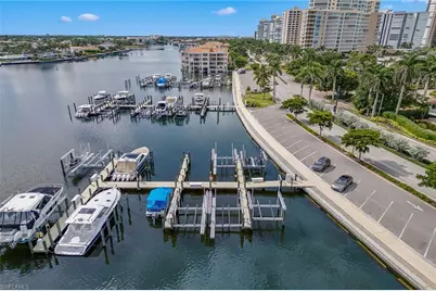 4680 Gulf Shore Blvd N, Naples, FL 34103 - Photo 5