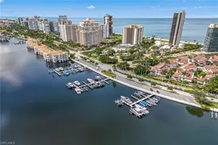 4680 Gulf Shore Blvd N, Naples, FL 34103 - Photo 7