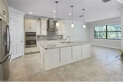 1621 Songbird Ct, Naples, FL 34120 - Photo 7