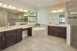 1621 Songbird Ct, Naples, FL 34120 - Photo 11