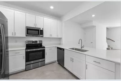 2876 Citrus St, Naples, FL 34120 - Photo 3