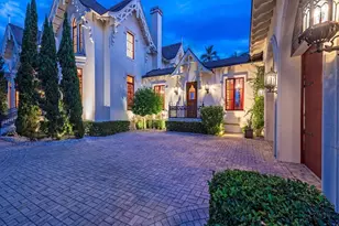 730 21st Ave S, Naples, FL 34102 - Photo 5