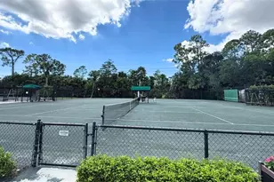 3962 Bishopwood Ct W, Naples, FL 34114 - Photo 39