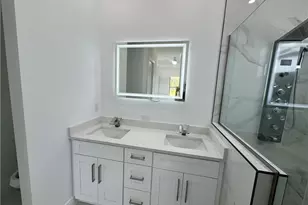 1012 Louis Ave, Lehigh Acres, FL 33972 - Photo 21