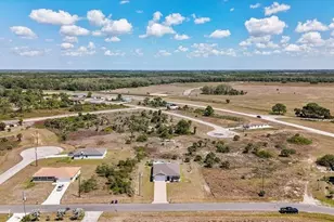 8015 Mangrove Cir, Labelle, FL 33935 - Photo 33