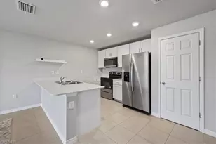 8015 Mangrove Cir, Labelle, FL 33935 - Photo 11