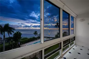 2121 Gulf Shore Blvd N, Naples, FL 34102 - Photo 9