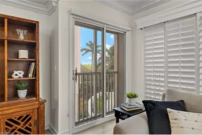 100 Glenview Pl #202, Naples, FL 34108 - Photo 7