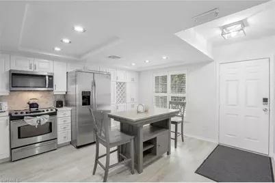 9101 Vanderbilt Dr #203, Naples, FL 34108 - Photo 7