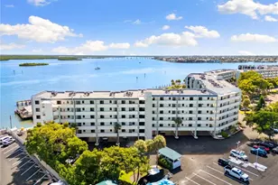 1085 Bald Eagle Dr, Marco Island, FL 34145 - Photo 23