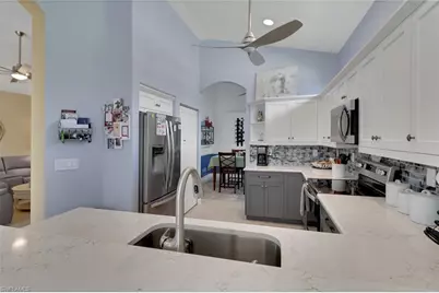 8106 Tauren Ct, Naples, FL 34119 - Photo 11