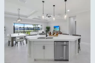 8850 Calypso Ct, Naples, FL 34112 - Photo 11