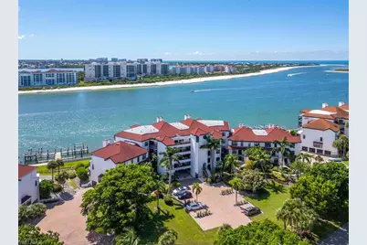 421 La Peninsula Blvd #421, Naples, FL 34113 - Photo 17