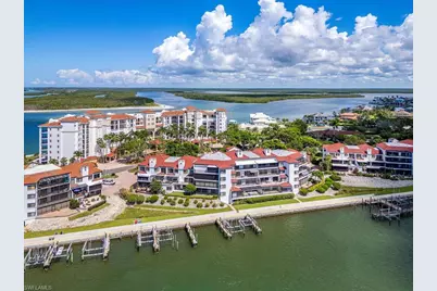 421 La Peninsula Blvd #421, Naples, FL 34113 - Photo 15