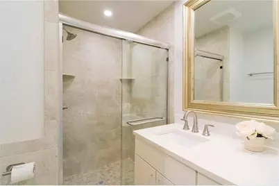 2011 Gulf Shore Blvd N #56, Naples, FL 34102 - Photo 19