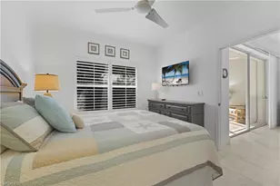 326 Bradstrom Cir, Naples, FL 34113 - Photo 17