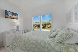 326 Bradstrom Cir, Naples, FL 34113 - Photo 9