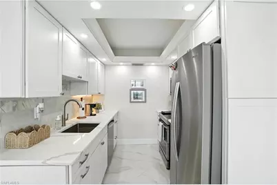 896 Buttonwood Dr #110, Fort Myers Beach, FL 33931 - Photo 15