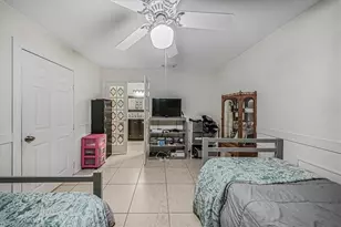 3408 Timberwood Cir, Naples, FL 34105 - Photo 31
