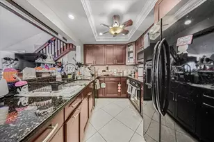 3408 Timberwood Cir, Naples, FL 34105 - Photo 15
