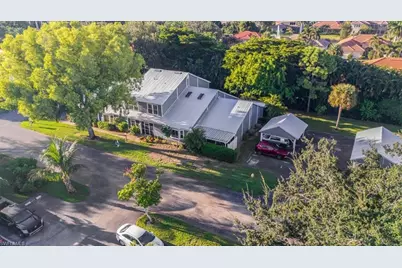 3408 Timberwood Cir #136-0, Naples, FL 34105 - Photo 3