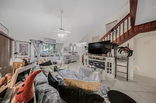 3408 Timberwood Cir, Naples, FL 34105 - Photo 9