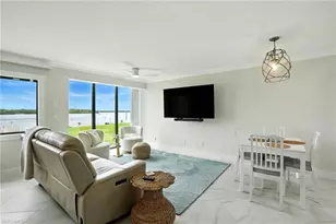 896 Buttonwood Dr, Fort Myers Beach, FL 33931 - Photo 21