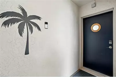 896 Buttonwood Dr #112, Fort Myers Beach, FL 33931 - Photo 11