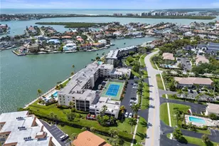 838 W Elkcam Cir, Marco Island, FL 34145 - Photo 33