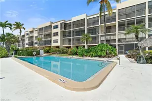 838 W Elkcam Cir, Marco Island, FL 34145 - Photo 23