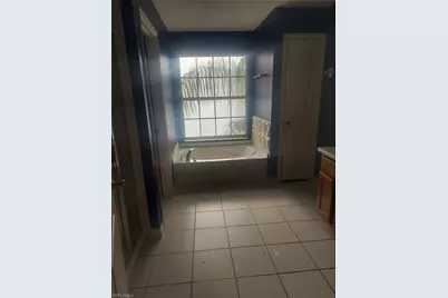 2876 Blossom Ct, Naples, FL 34120 - Photo 13