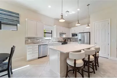 9406 Greyhawk Trl, Naples, FL 34120 - Photo 7