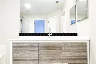 1417 NE 12th Ave, Cape Coral, FL 33909 - Photo 17