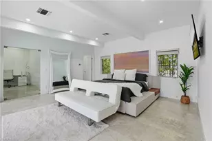 5122 Starfish Ave, Naples, FL 34103 - Photo 13