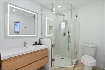 5122 Starfish Ave, Naples, FL 34103 - Photo 19