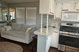 15 Zircon Dr, Naples, FL 34114 - Photo 11