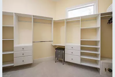 194 4th Ave N, Naples, FL 34102 - Photo 37