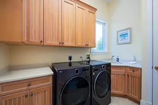 194 4th Ave N, Naples, FL 34102 - Photo 23