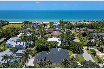 194 4th Ave N, Naples, FL 34102 - Photo 3