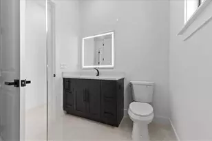 910 Truman Ave, Lehigh Acres, FL 33972 - Photo 27