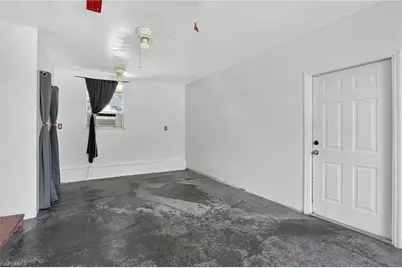 245 Hubbard Ave, North Fort Myers, FL 33917 - Photo 25