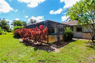 213 Bay Meadows Dr, Naples, FL 34113 - Photo 47