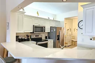 818 Tanbark Dr, Naples, FL 34108 - Photo 7