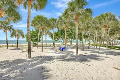 788 Park Shore Dr #E39, Naples, FL 34103 - Photo 5